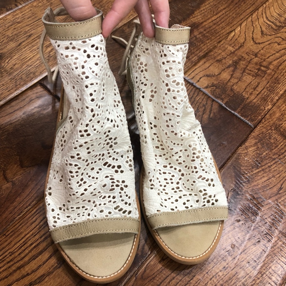 Lace up sandals